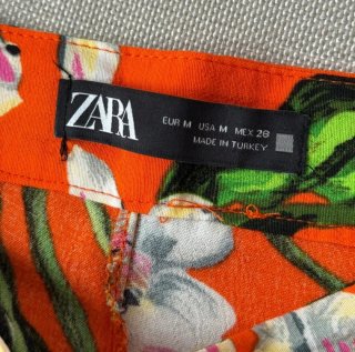 Falda Short Estampada Floral Naranja