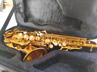 Saxofón soprano curvo Bressant SC-100