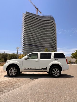 Nissan Pathfinder 2013