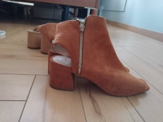 Zapatos y zapatillas beige