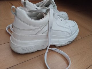 Zapatos y zapatillas beige