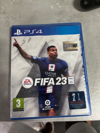 PS4 Slim Nero + FIFA 23