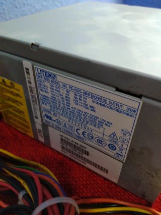 Fuente de Alimentación PC 230V