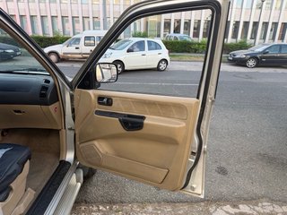 Nissan Terrano II 3.0