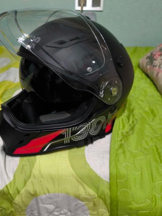 Casco Moto Integral 130R Negro/Rojo