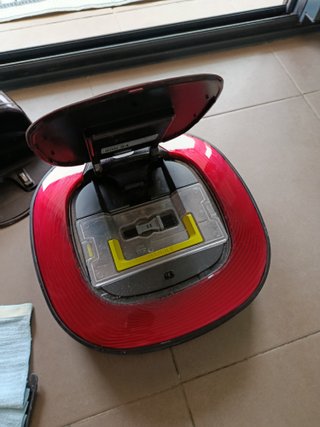 Aspirador Robot LG HOM-BOT Rojo