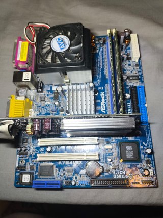 Placa ASRock K7 + FX5200 + 768MB RAM