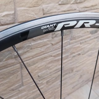 Ruedas Giant PR-2