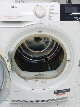 Secadora AEG 8KG