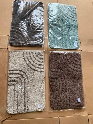 Set tris Tappeti Bagno 16.00€ Bali o tappeto 9 .80