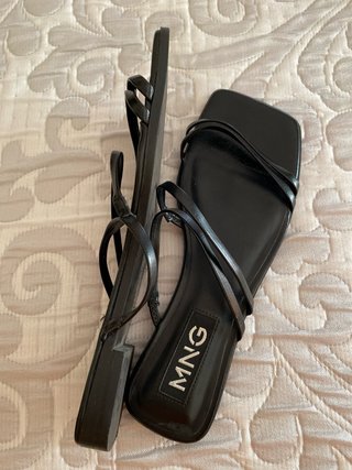Sandalias Mango Negras