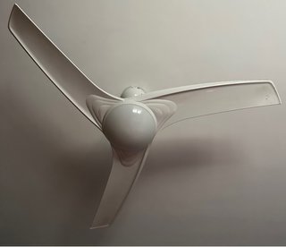 Ventilador de techo blanco moderno, modelo de L&M