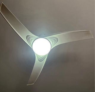 Ventilador de techo blanco moderno, modelo de L&M