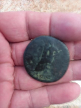 Dos Monedas Romanas, Sestercios de Trajano