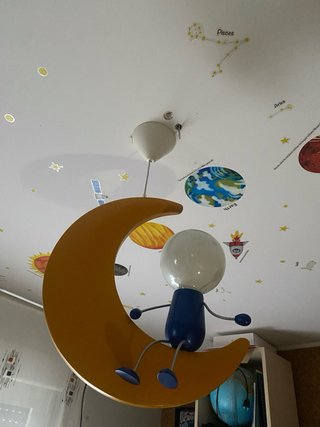 Lámpara infantil luna y personaje