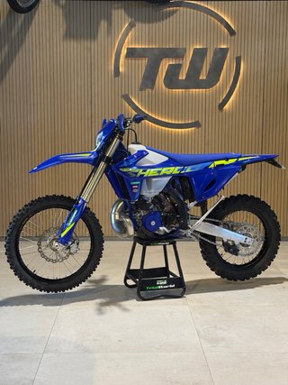 Sherco SE 300 2T Factory 2026 enduro - 4 horas uso