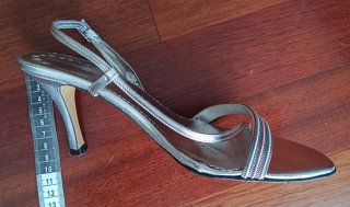 Sandalias Laura Amat plateadas talla 37