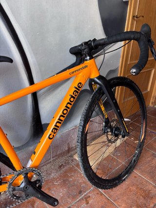 Bicicleta Ciclocross Cannondale Naranja