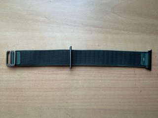 Apple Watch ULTRA 49mm. Green Alpine Loop M