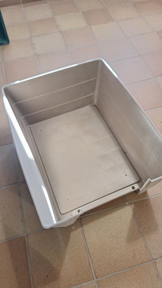 Caseta para perro de plástico