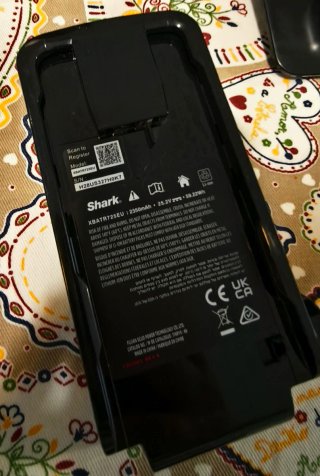 Aspiradora Shark IZ300EU