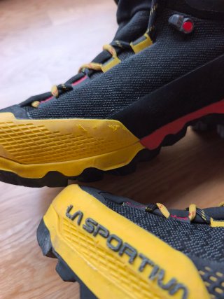 Bota Sportiva Aequilibrium ST
