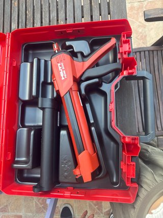 Pistola Hilti HDM 500 + Accesorios