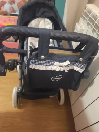 Carrito de muñecas