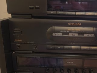 Equipo de música con tocadiscos