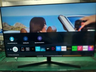Samsung 55 Smart TV UE50AU7175U