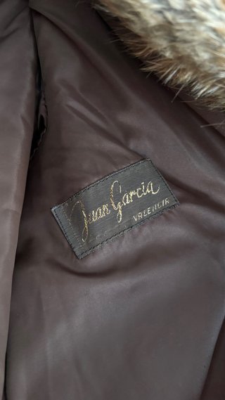 Chaquetón de pelo marrón