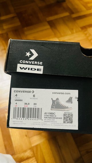 Converse Marrones y Blancas