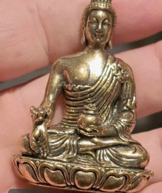 Statua Buddha miniatura seduto in ottone