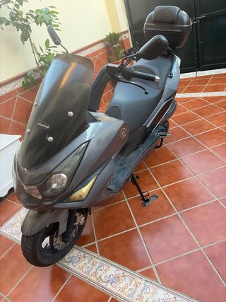 Daelim S3 125cc Maxi Scooter Gris