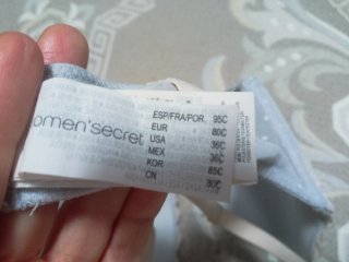 Sujetador Women Secret azul con lunares