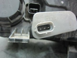 Kia 921023f110 faro derecho opirus 3.5 1157791