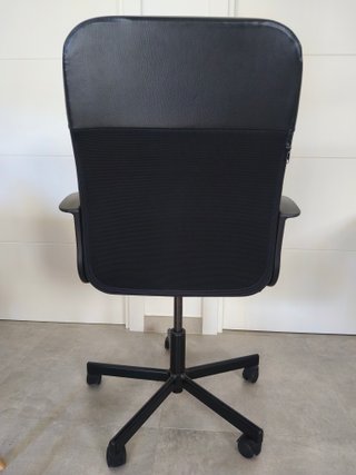Silla giratoria escritorio Ikea negra