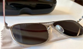 Gafas de sol Prada Linea Rosa Leer anuncio