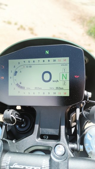 Benelli 800 Trail - Julio 2026