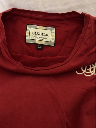 Camiseta SikSilk Roja sin estrenar