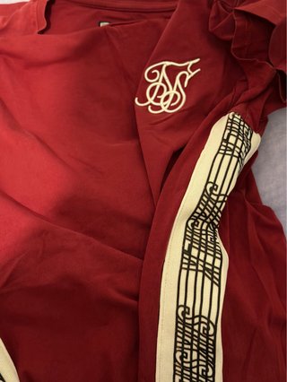Camiseta SikSilk Roja sin estrenar