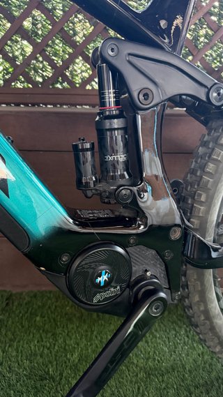Bicicleta Eléctrica Berria Mako GT