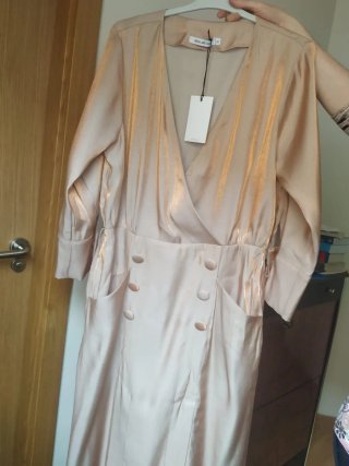 Vestido largo fiesta beige manga larga