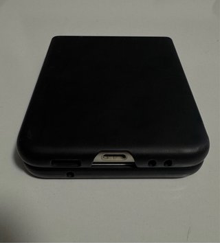 Custodia Samsung Z Flip 3 Nera