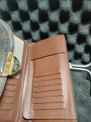 Cartera Louis Vuitton Marrón