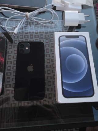 iPhone 12 128GB -Completo di scatola, accessori