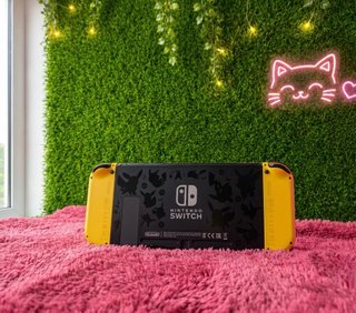 Nintendo Switch Edición Pokémon Pikachu