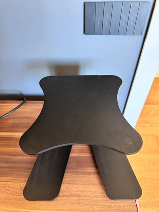 2x JBL 305P MkII + 2 soportes K&M