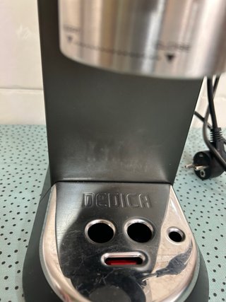 Cafetera Delonghi Dedica