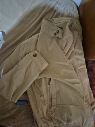Cazadora bomber Forecast verde oliva